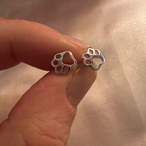 Sterling New Paw Heart Studs